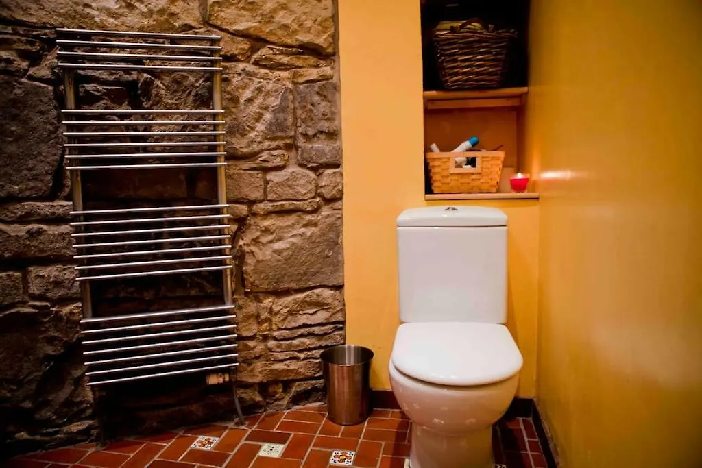 Epicurean Clerk Apartment Edinburgh